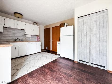 536 Austin Drive Barberton OH 44203