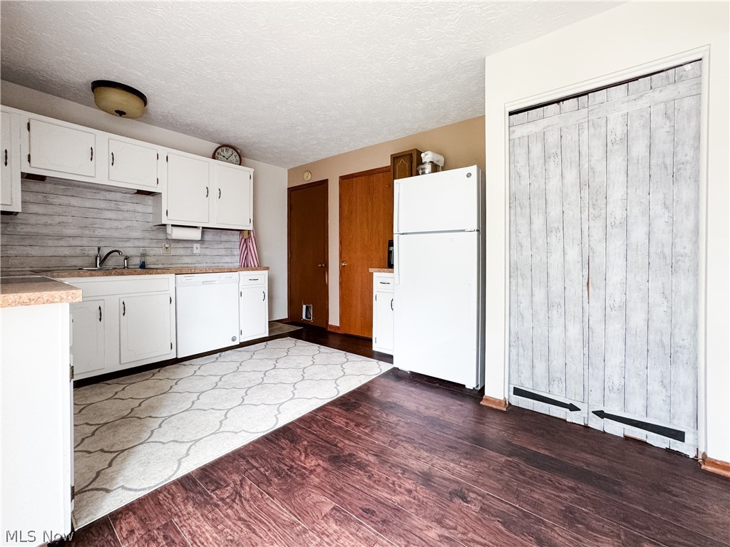 536 Austin Drive Barberton OH 44203