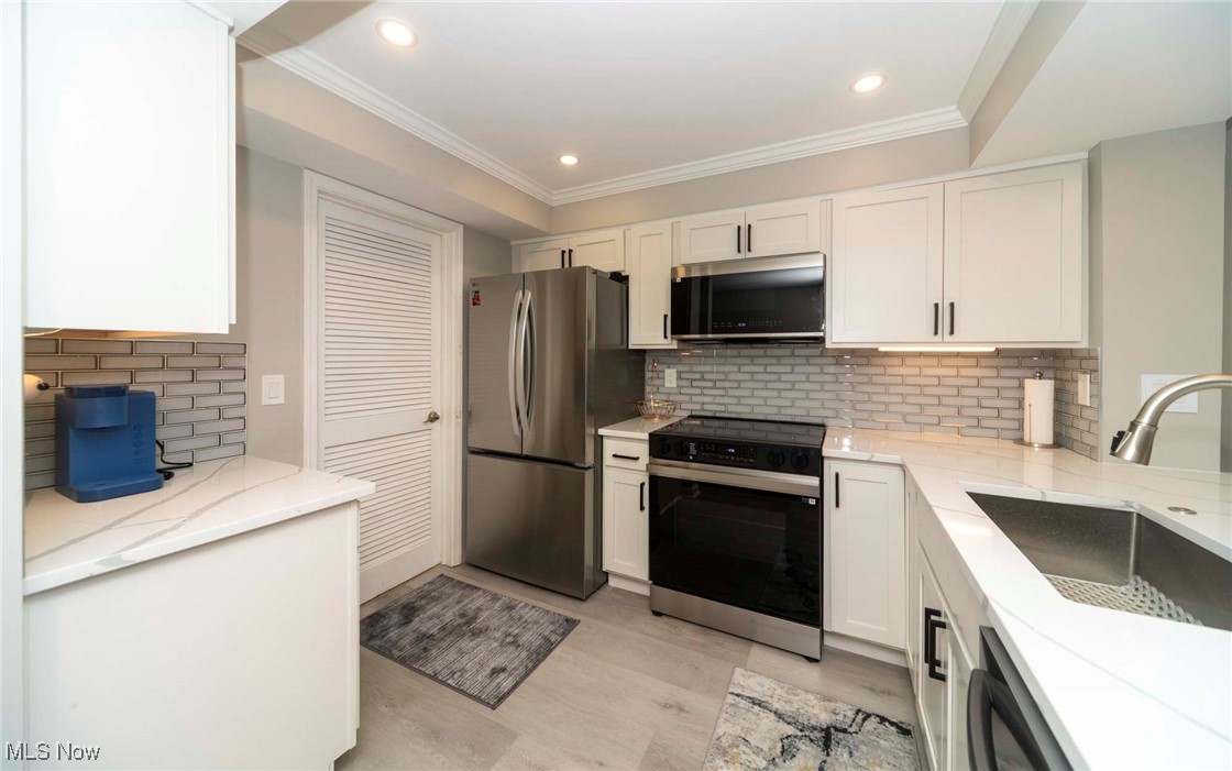 49 Marina Point Drive Sandusky OH 44870