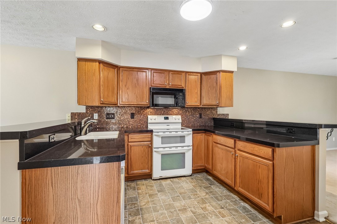 36362 N Reserve Circle Avon OH 44011