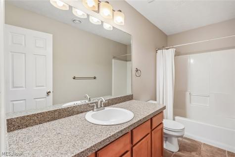 36362 N Reserve Circle Avon OH 44011