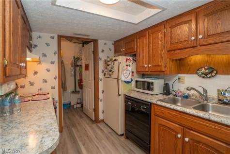 3070 Lancer Street NW North Canton OH 44720