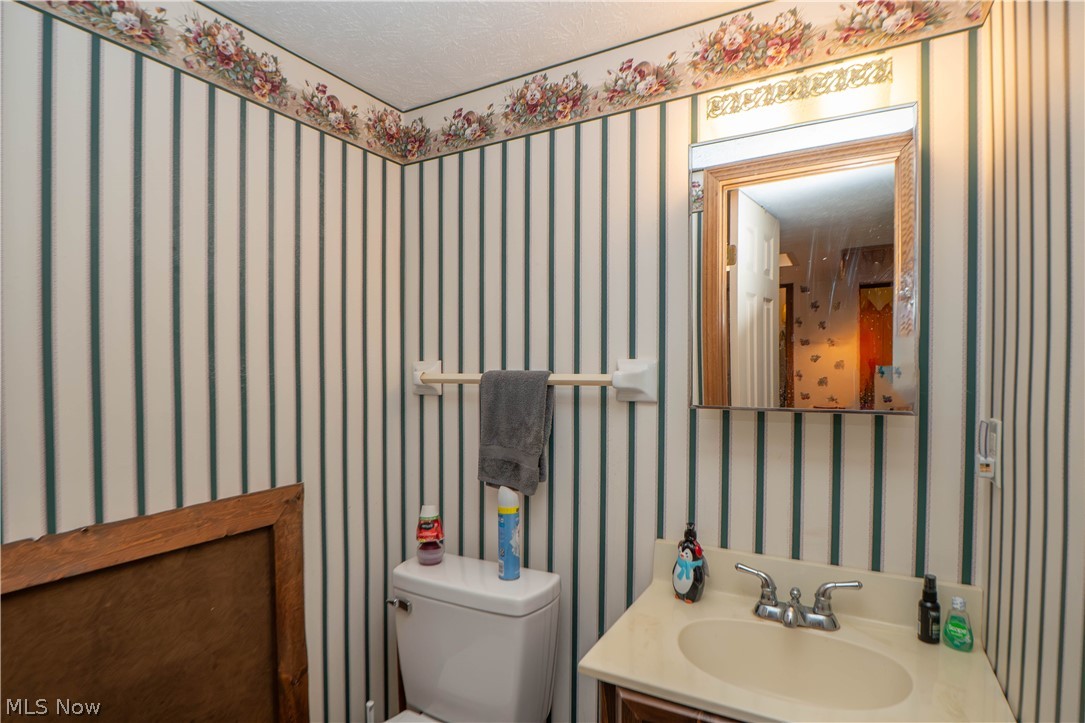 3070 Lancer Street NW North Canton OH 44720
