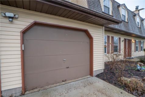 3070 Lancer Street NW North Canton OH 44720