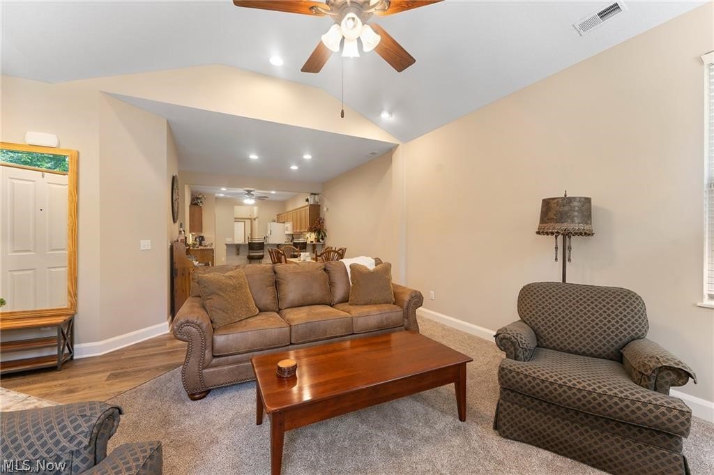 9264 Sharrott Road Poland OH 44514