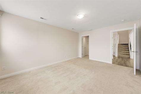 152 Larimar Drive Willowick OH 44095