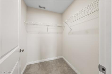 152 Larimar Drive Willowick OH 44095