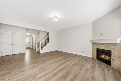 152 Larimar Drive Willowick OH 44095