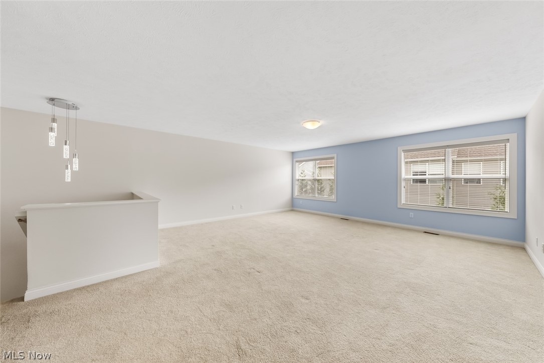 152 Larimar Drive Willowick OH 44095
