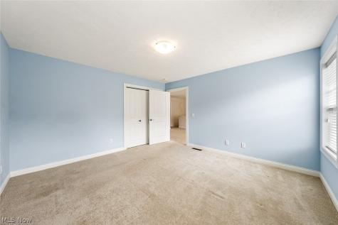 152 Larimar Drive Willowick OH 44095