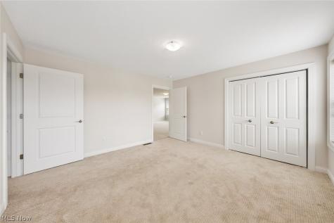 152 Larimar Drive Willowick OH 44095