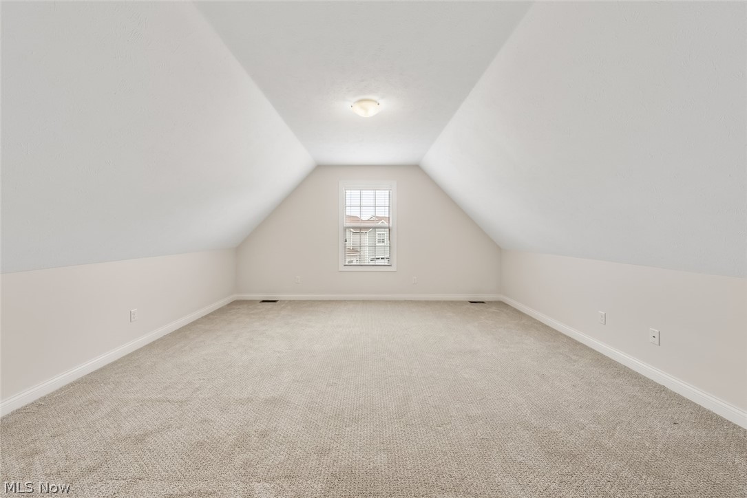 152 Larimar Drive Willowick OH 44095