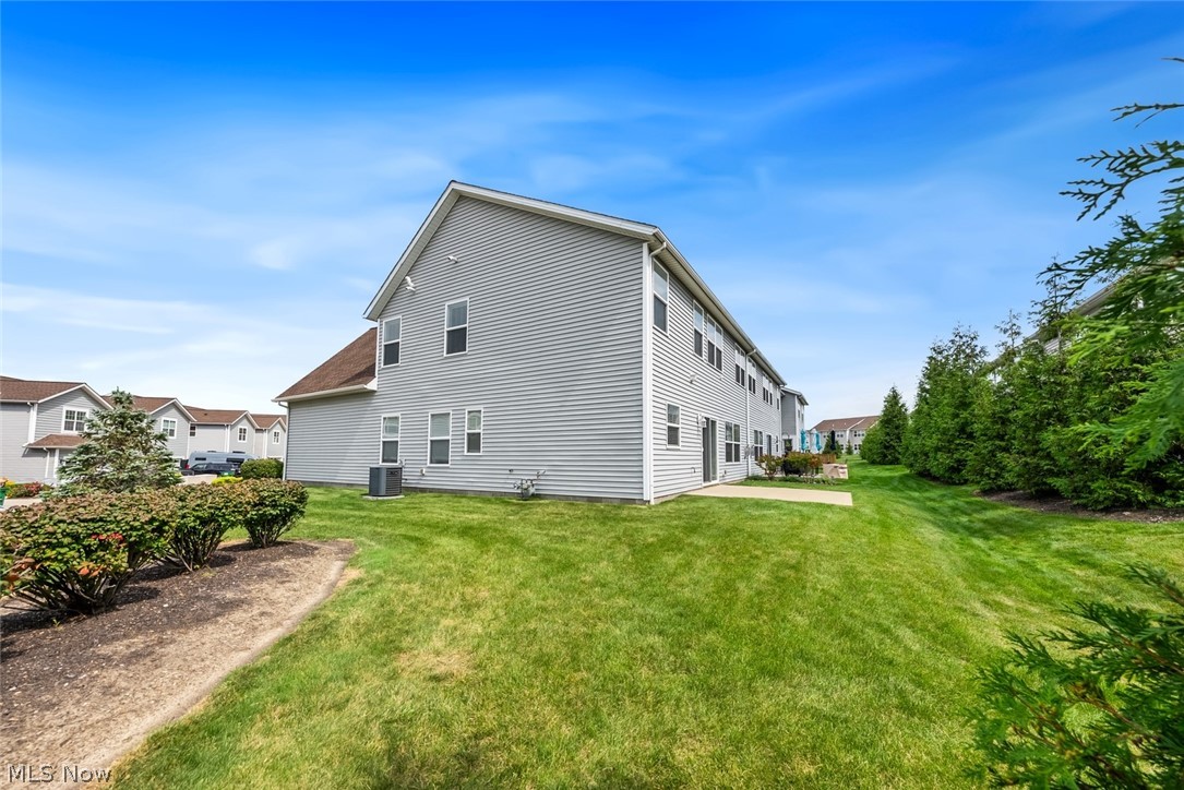 152 Larimar Drive Willowick OH 44095