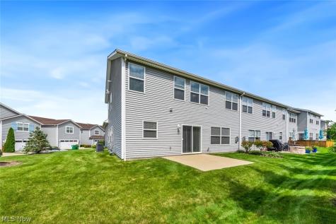 152 Larimar Drive Willowick OH 44095