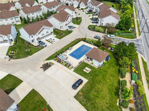 152 Larimar Drive Willowick OH 44095