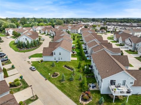 152 Larimar Drive Willowick OH 44095