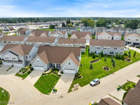 152 Larimar Drive Willowick OH 44095