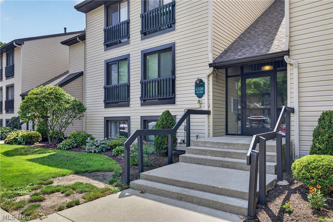 6320 Greenwood Northfield OH 44067