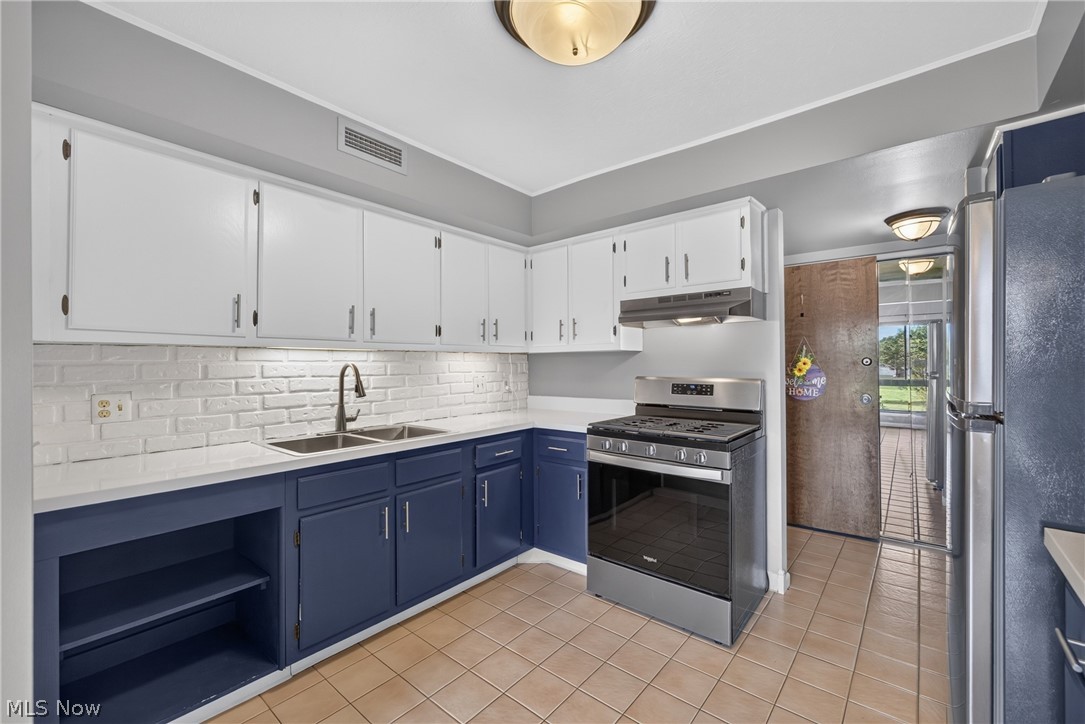 6320 Greenwood Northfield OH 44067