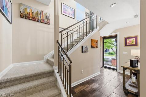3897 Clinton Avenue Cleveland OH 44113