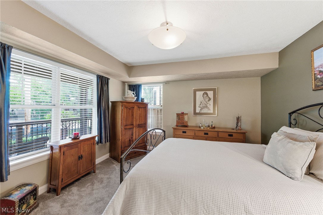 3897 Clinton Avenue Cleveland OH 44113