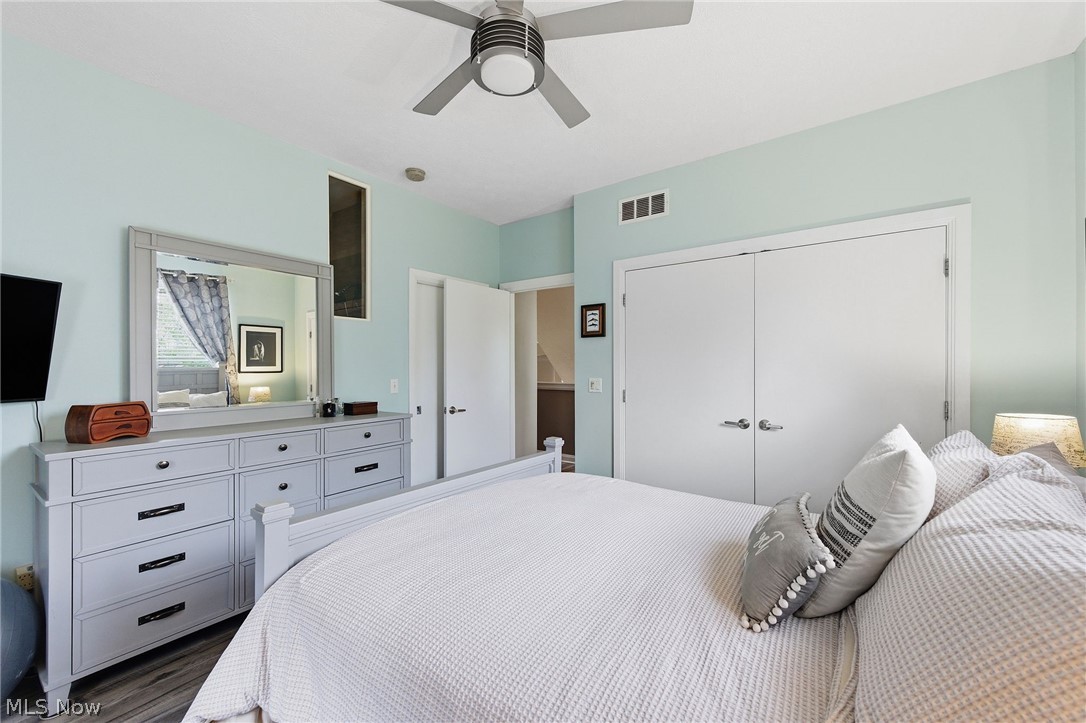 3897 Clinton Avenue Cleveland OH 44113