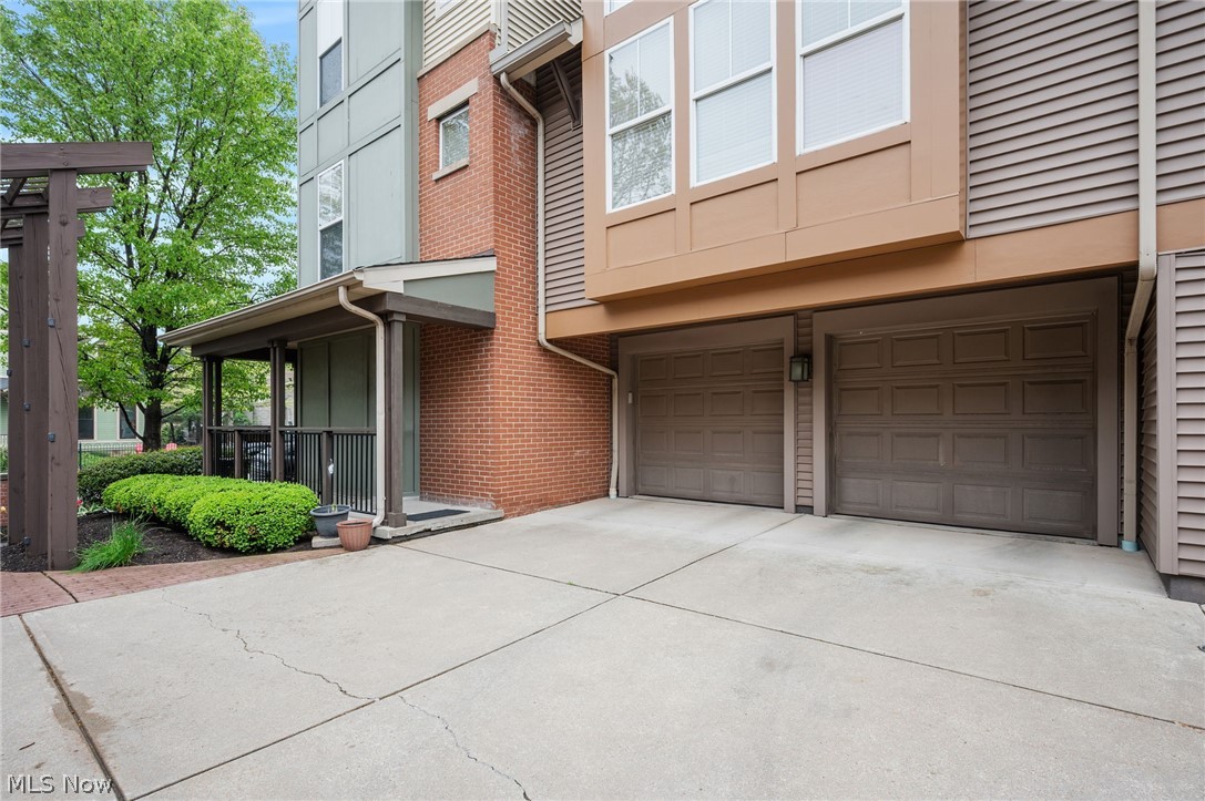3897 Clinton Avenue Cleveland OH 44113