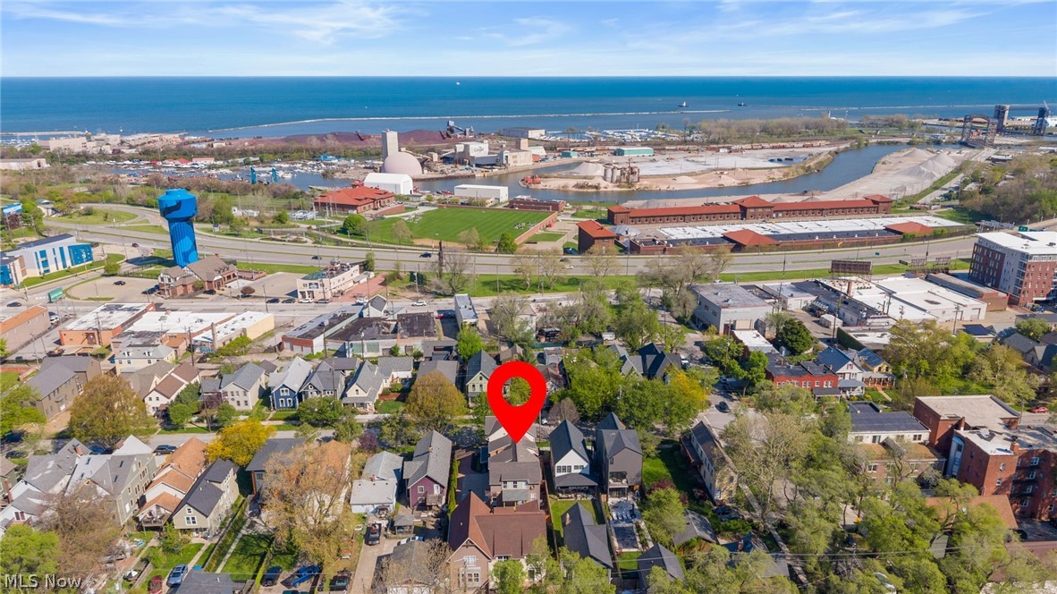 3897 Clinton Avenue Cleveland OH 44113