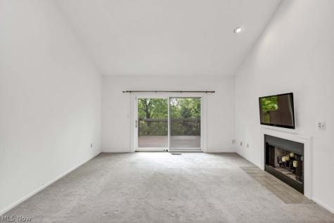 6813 Chaffee Court Brecksville OH 44141