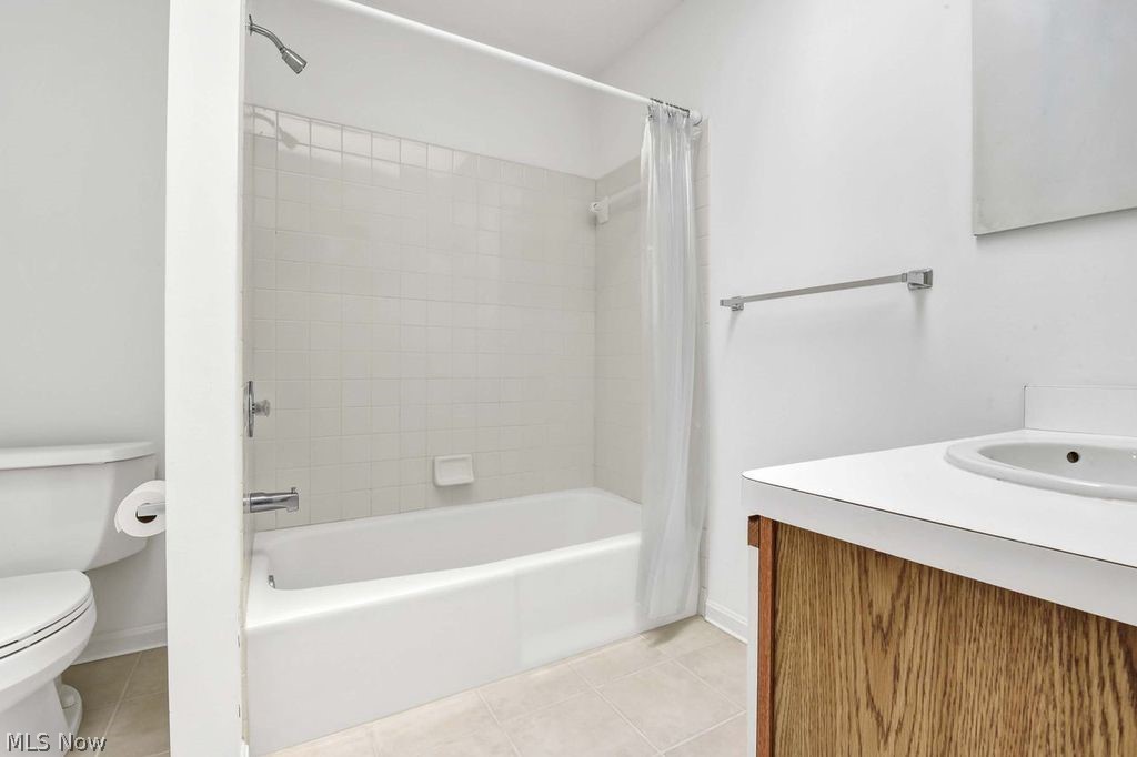 6813 Chaffee Court Brecksville OH 44141