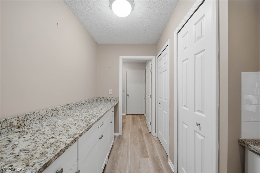 762 Hunters Trail Akron OH 44313