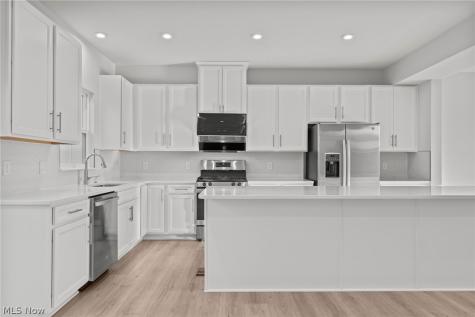 1377 Chateau Place Avon OH 44011