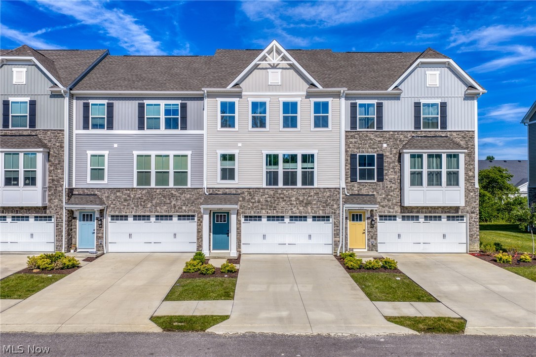 1377 Chateau Place Avon OH 44011