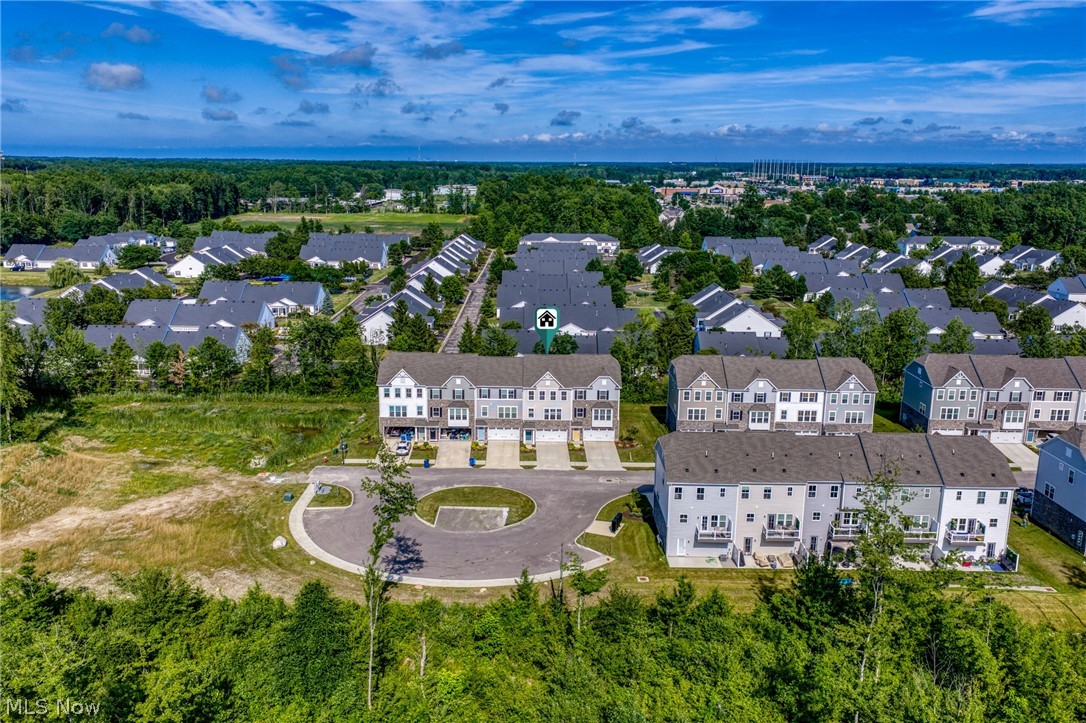 1377 Chateau Place Avon OH 44011