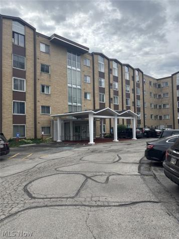 25735 Lorain Road North Olmsted OH 44070