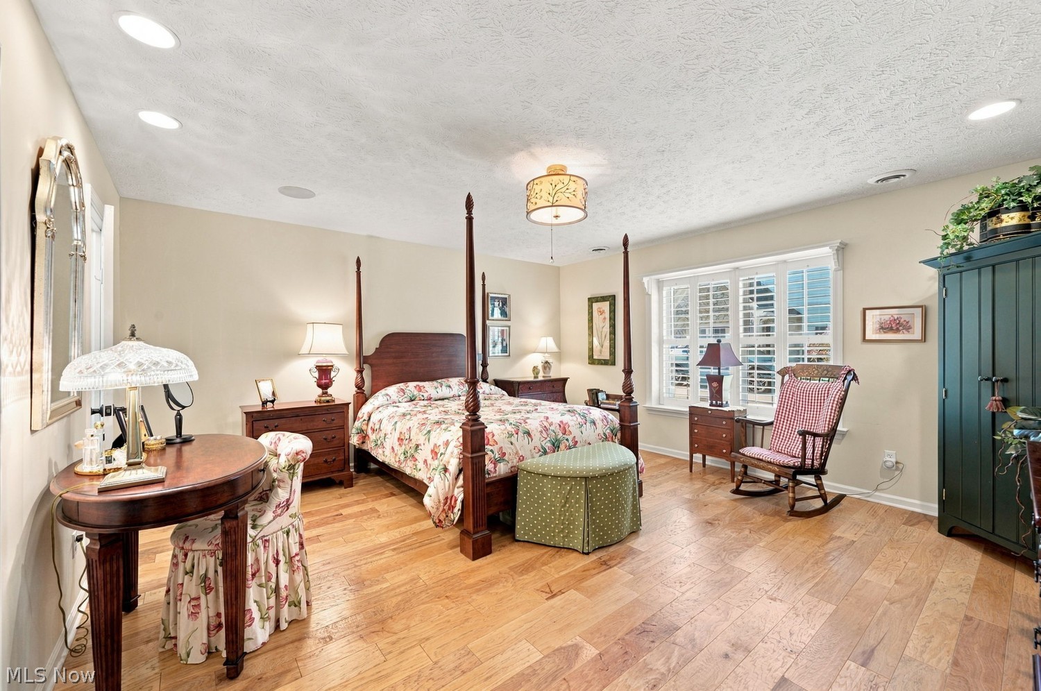 303 Cutler Lane Hudson OH 44236