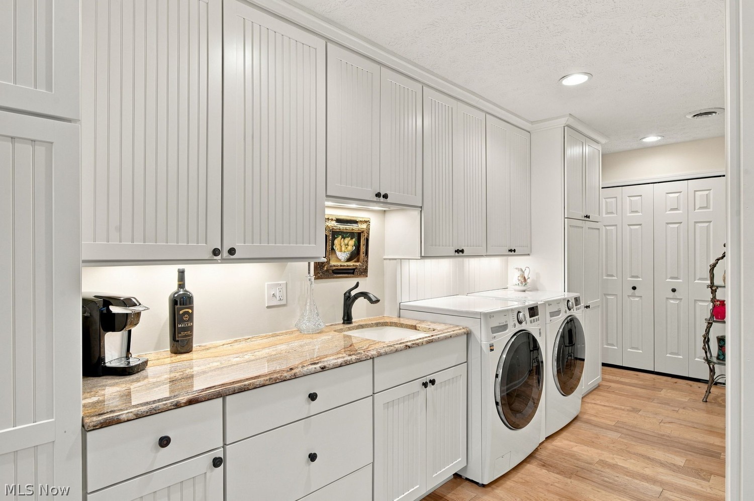 303 Cutler Lane Hudson OH 44236
