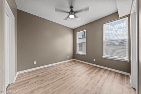 4707 Bridge Avenue Cleveland OH 44102
