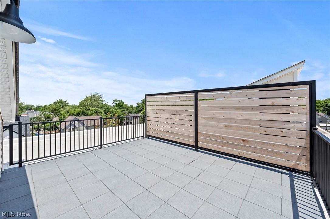 4707 Bridge Avenue Cleveland OH 44102