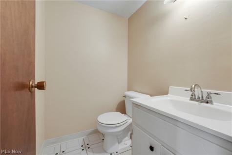 35007 S Turtle Trail Willoughby OH 44094