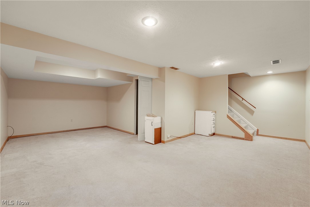 35007 S Turtle Trail Willoughby OH 44094