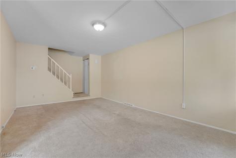 35007 S Turtle Trail Willoughby OH 44094