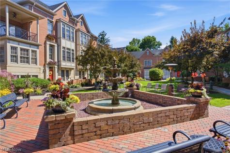 19942 Chagrin Boulevard Shaker Heights OH 44122