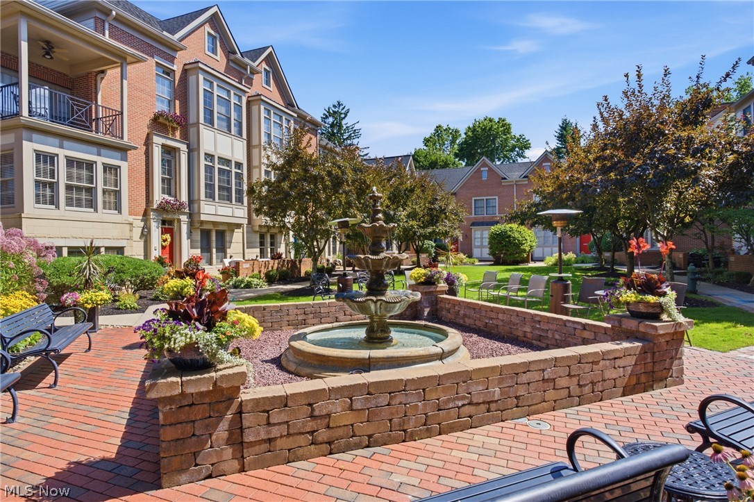 19942 Chagrin Boulevard Shaker Heights OH 44122