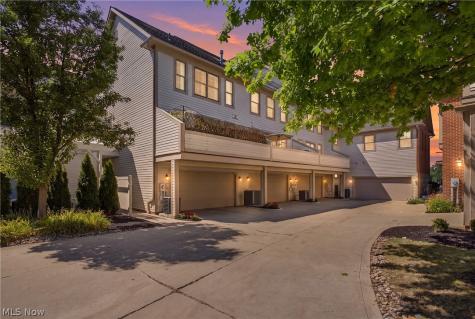 19942 Chagrin Boulevard Shaker Heights OH 44122