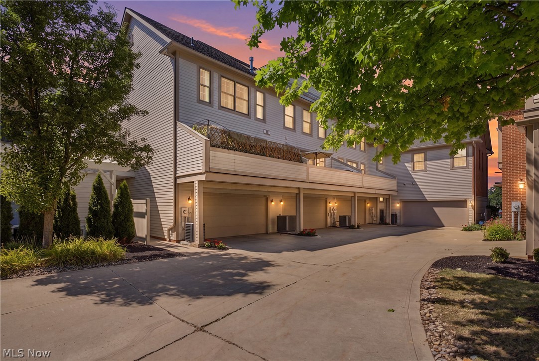 19942 Chagrin Boulevard Shaker Heights OH 44122
