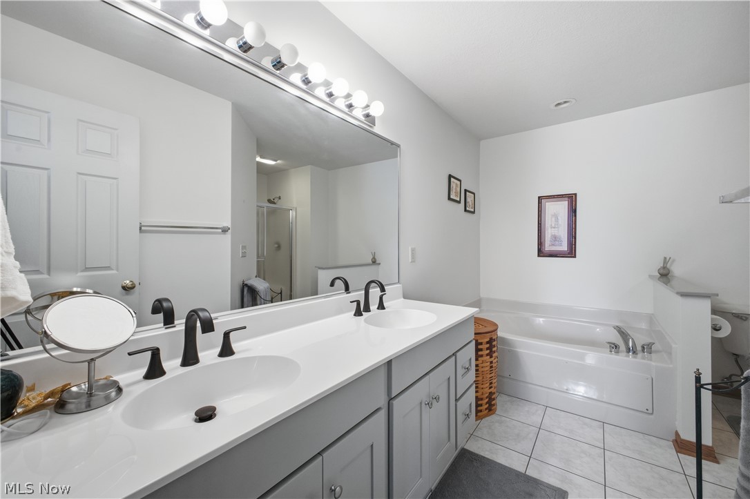 2018 Fox Chase Court Mineral Ridge OH 44440