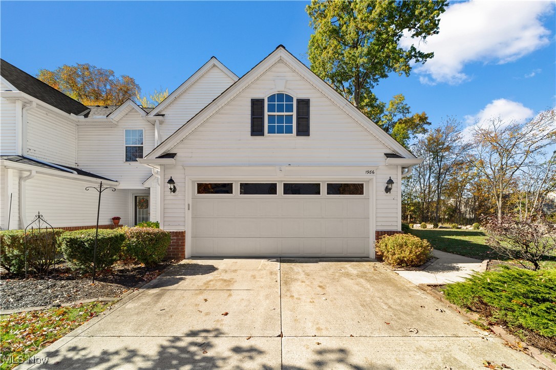 Avon OH, 1986 W Reserve Circle