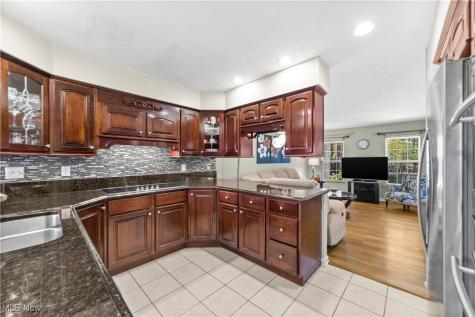 1986 W Reserve Circle Avon OH 44011