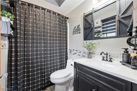 8330 Quail Point Lane Mentor OH 44060